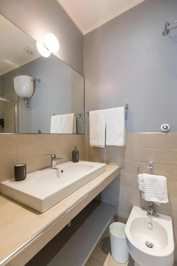 Guest house Design 18 Charming Rooms Rome