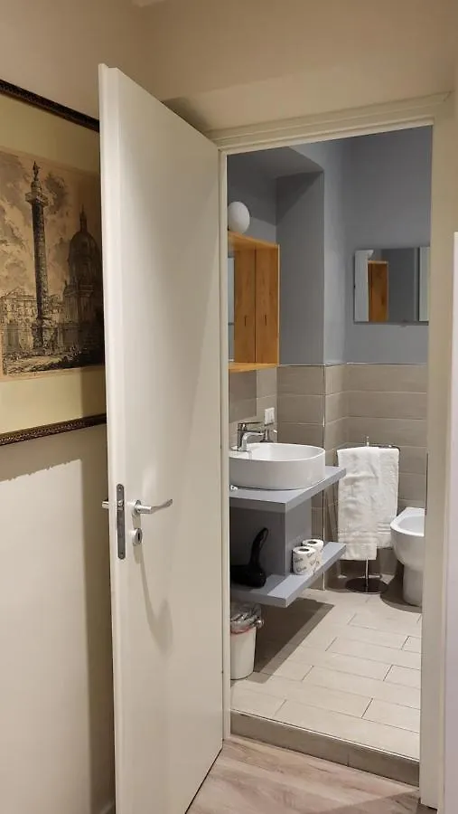Design 18 Charming Rooms Roma Pensión