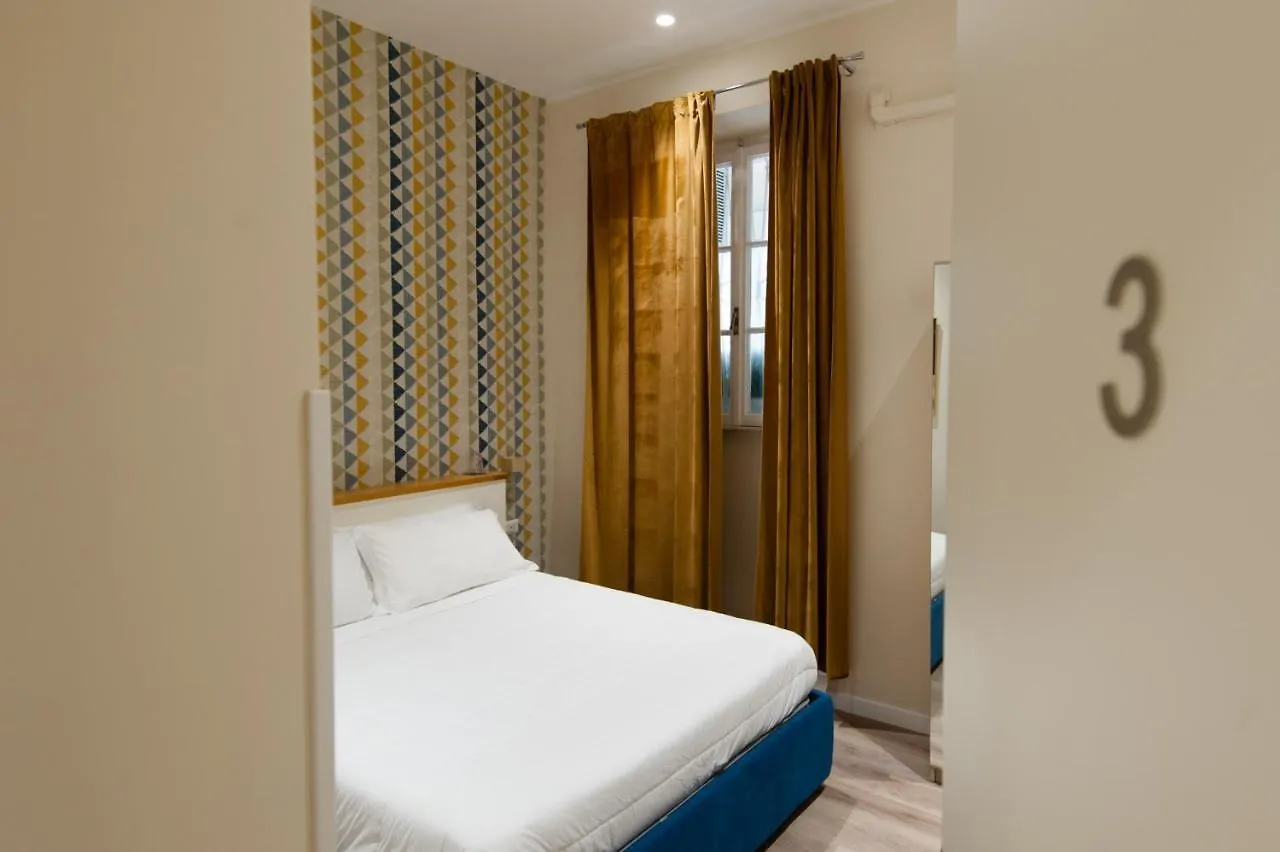 רומא Design 18 Charming Rooms איטליה